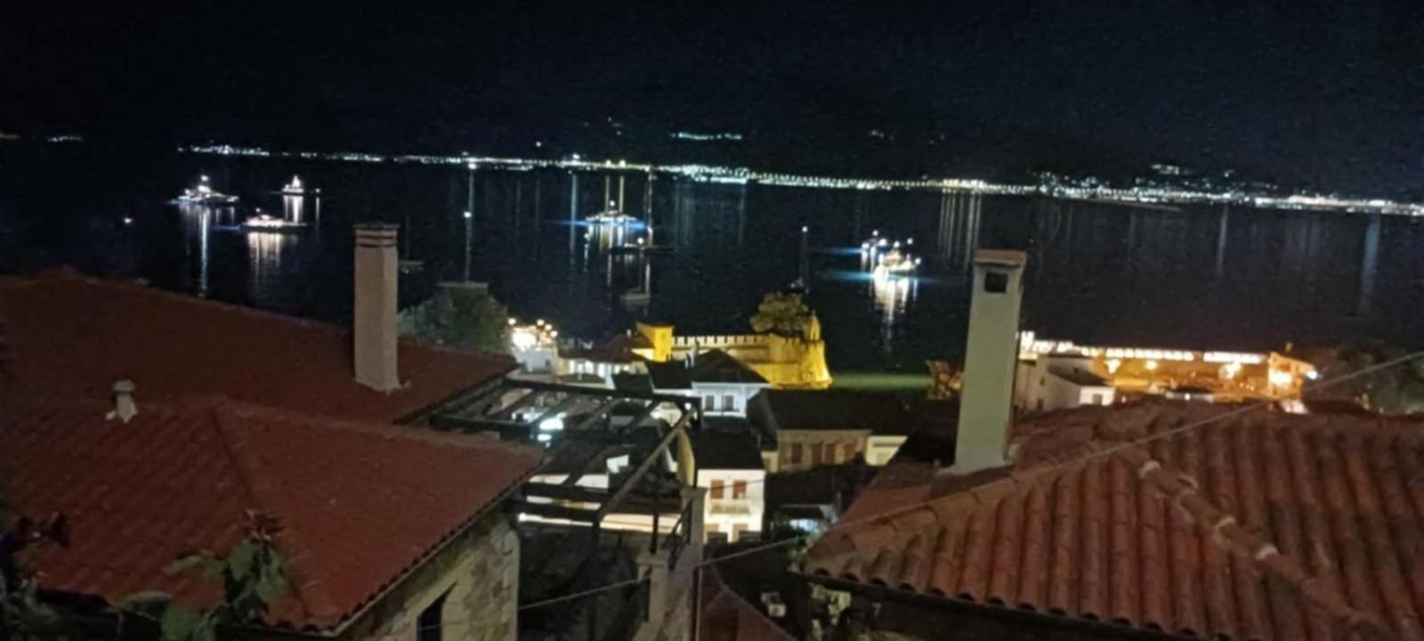 Stone Clock'S House Apartment Nafpaktos Exterior photo