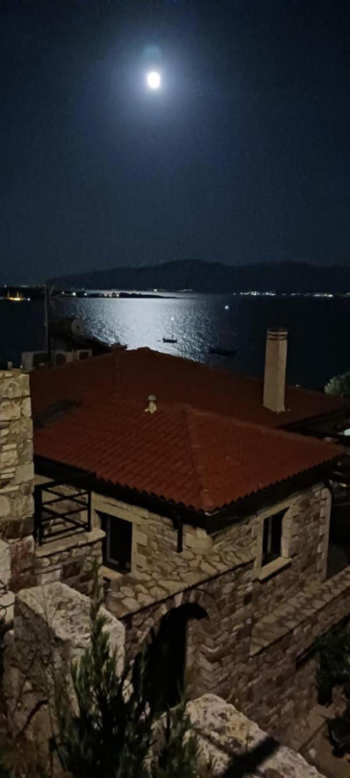 Stone Clock'S House Apartment Nafpaktos Exterior photo